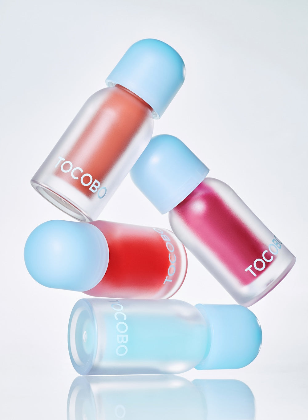 TOCOBO Juicy Berry Plumping Lip Oil 01 Chill Red 4g K-beauty lip product product image