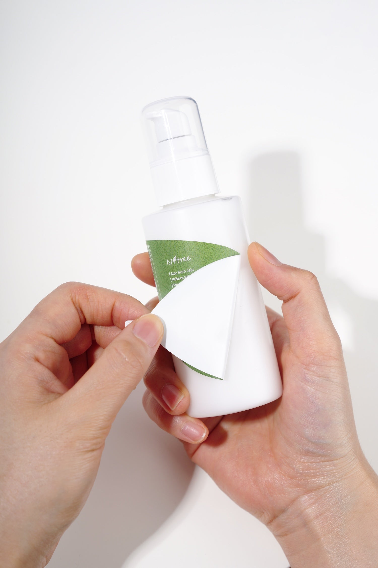 Isntree Aloe Soothing Emulsion 120ml Korean moisturizer product image