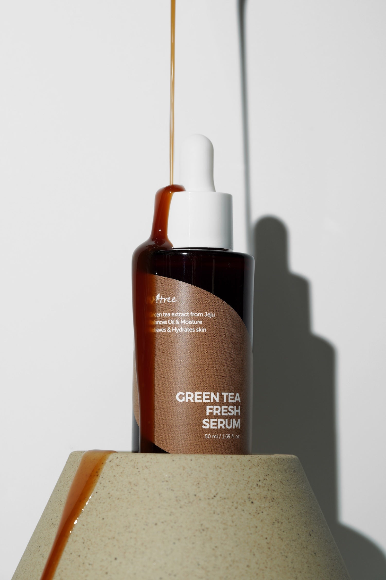 Isntree Green Tea Fresh Serum 50ml product shot
