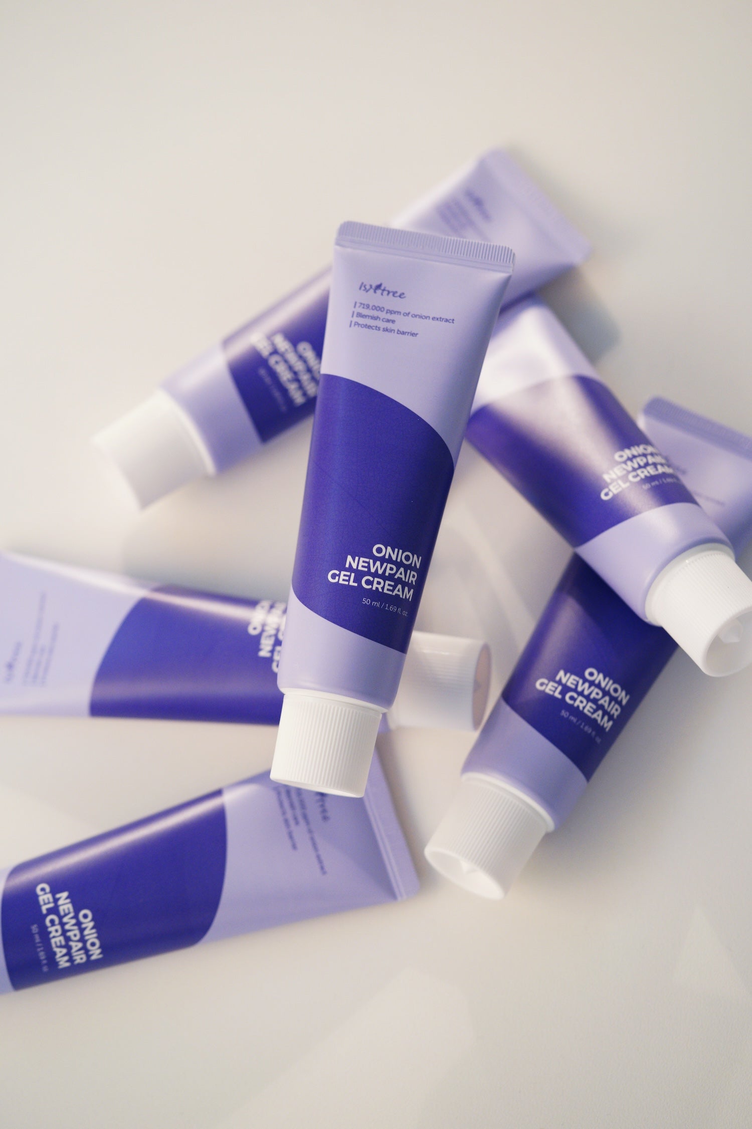 Isntree Onion Newpair Gel Cream 50ml final packaging shot