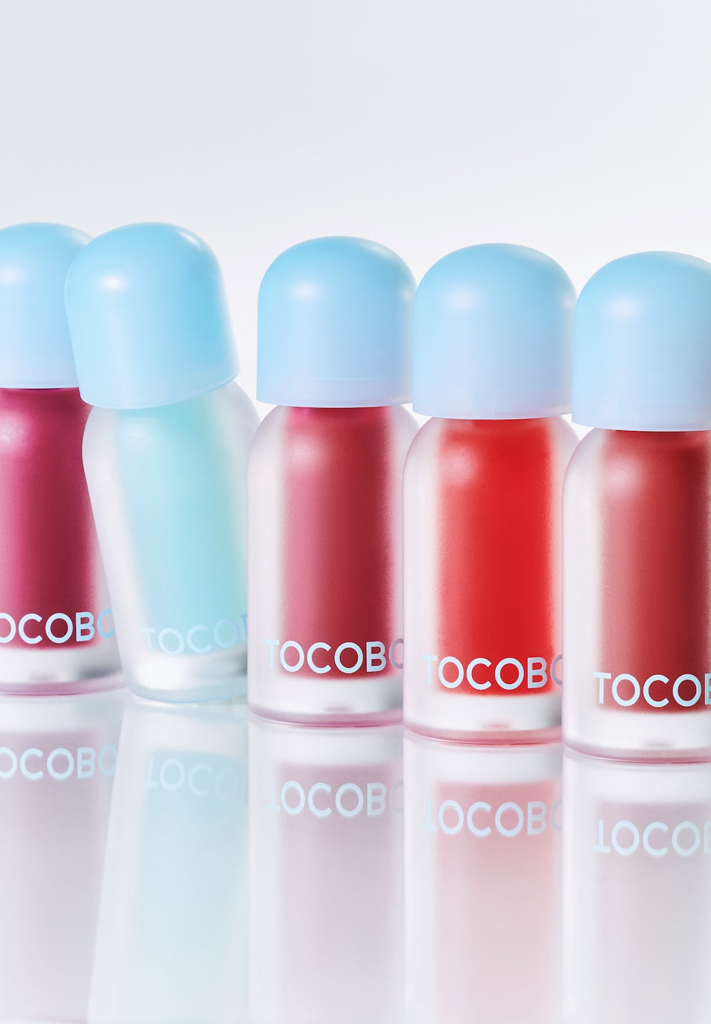 TOCOBO Juicy Berry Plumping Lip Oil 01 Chill Red 4g K-beauty lip product product image