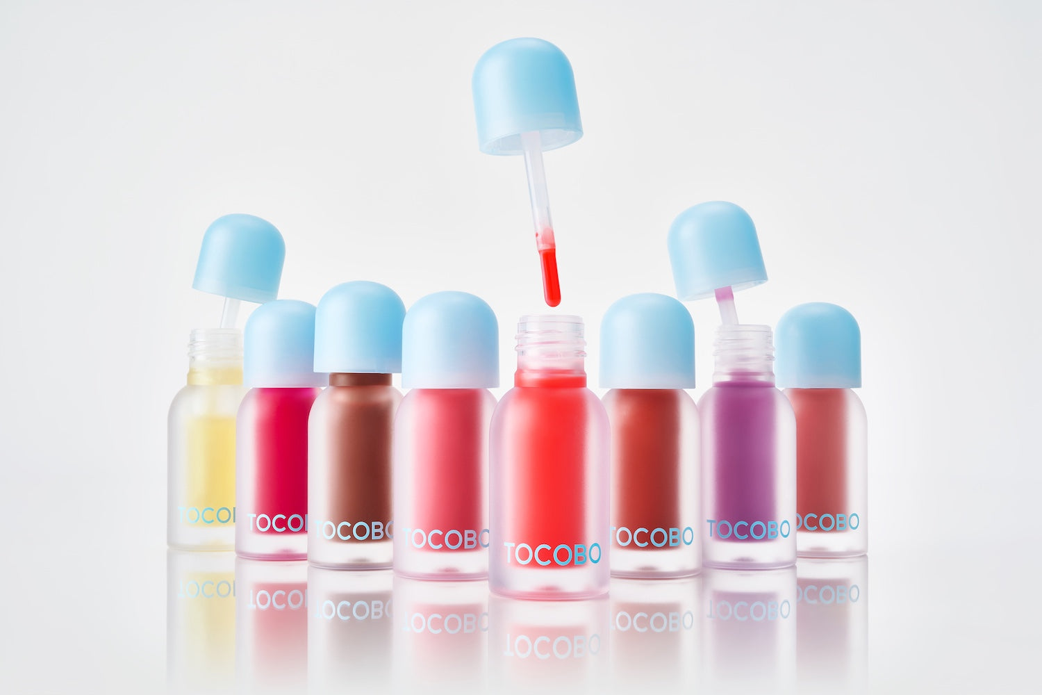 TOCOBO Juicy Berry Plumping Lip Oil 01 Chill Red 4g K-beauty lip product product image