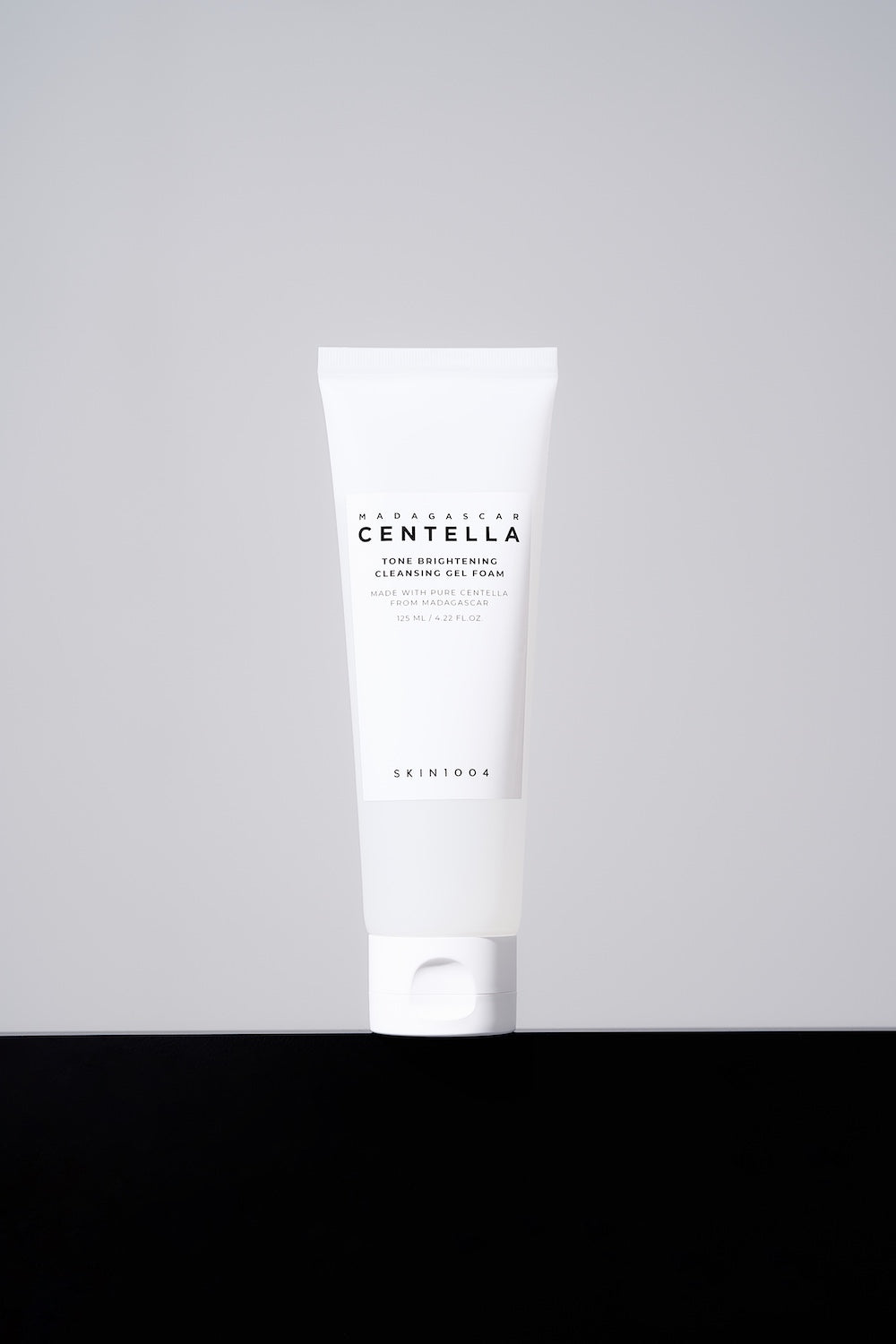 SKIN1004 Madagascar Centella Tone Brightening Cleansing Gel Foam 125ml Korean cleanser product image