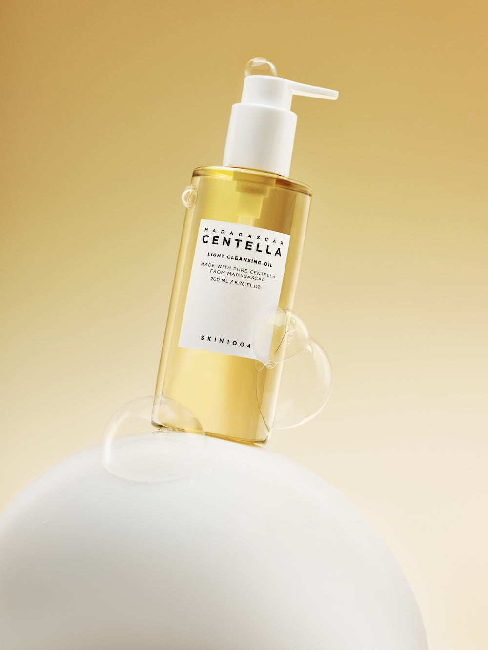 Front label close-up showing the product name and size