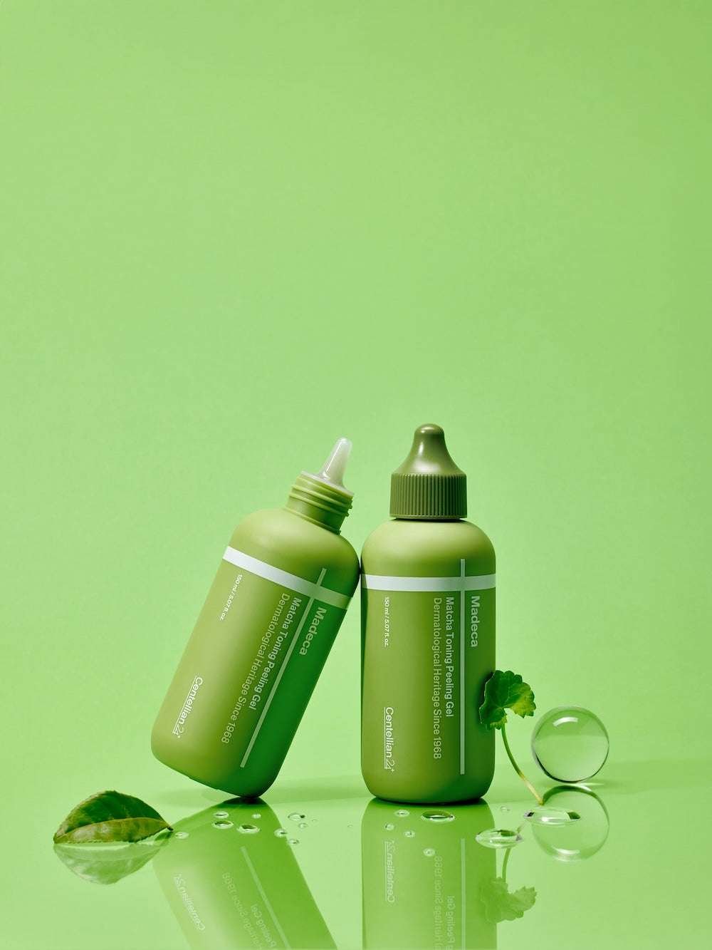 Centellian24 Matcha Toning Peeling Gel full set flat lay