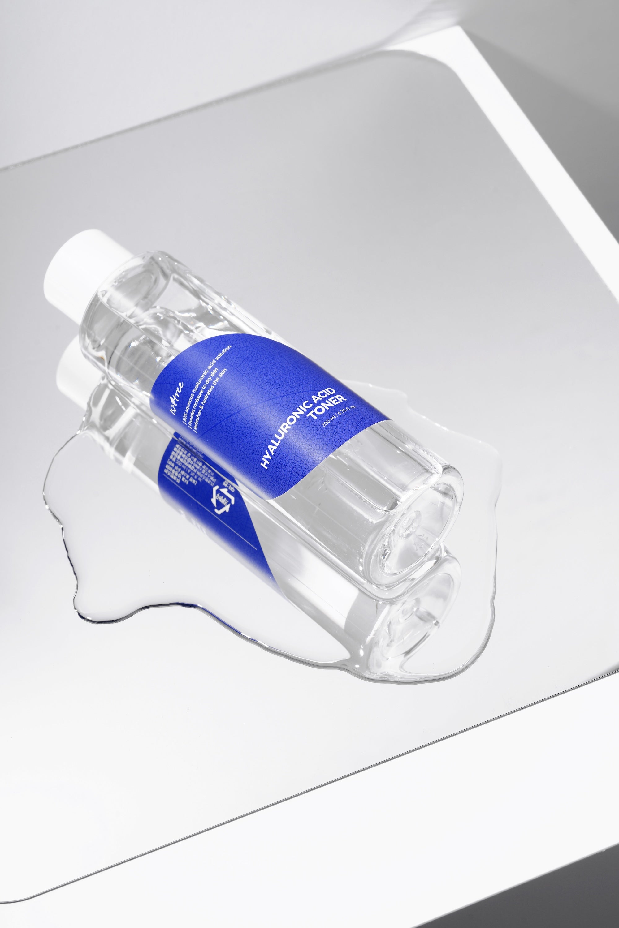 Isntree Hyaluronic Acid Toner 400ml Korean toner product image