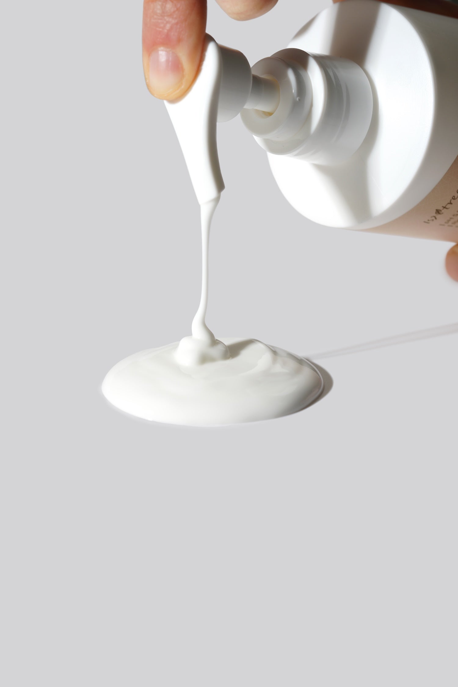 Isntree Yam Root Vegan Milk Cleanser 220ml Korean cleanser product image