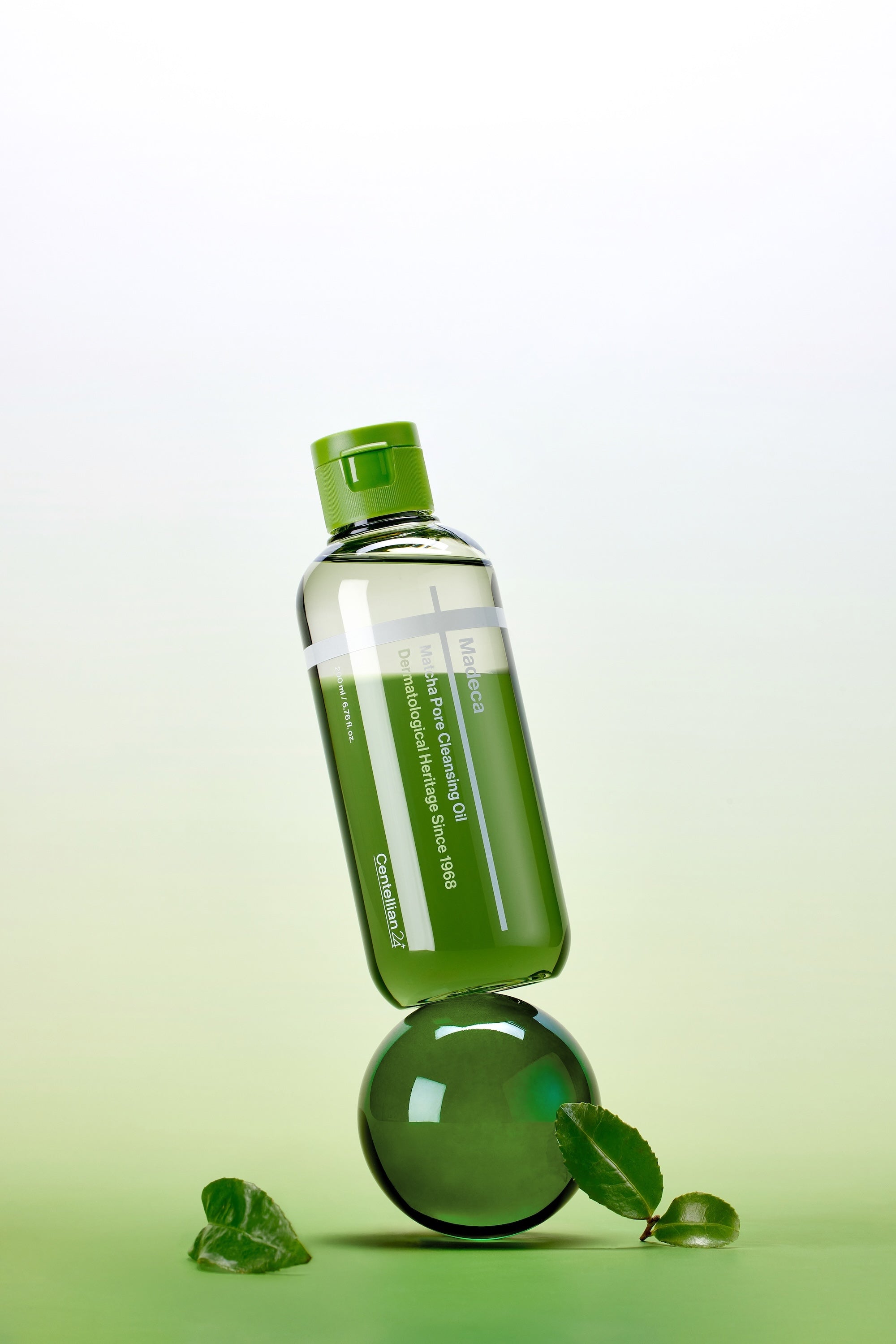 Centellian24 Madeca Matcha Pore Cleansing Oil 200ml Korean cleanser product image
